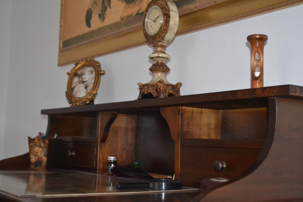 Vintage Home Monopoli Room photo